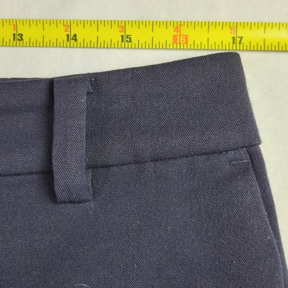 Loft Crop Pants Size 10P Pockets Front Zip Cuffed Belt Loops Stretch Black - Picture 7 of 11